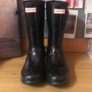 Short  Black Gloss Hunter Boots